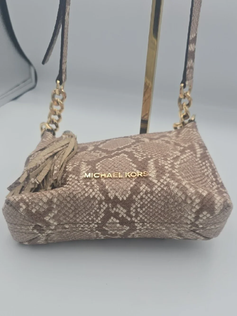 Michael Kors Dark Pink Taupe Snake-Print Small Crossbody W/ Gold & Tassle (EUC)✨